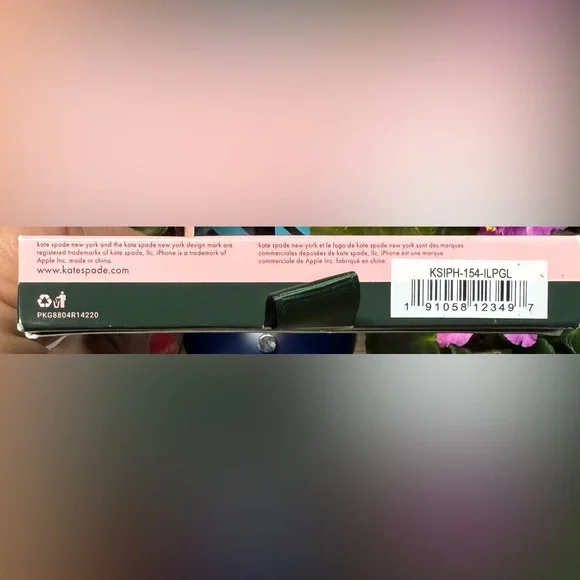 KATE SPADE ♠️ Lavender protective case for iPhone 12 Pro Max.  Excellent value! - Picture 9 of 9